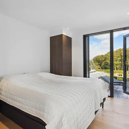 Semesterbostad Cozy In With Private Swimming Pool, Be Inside Or Outside